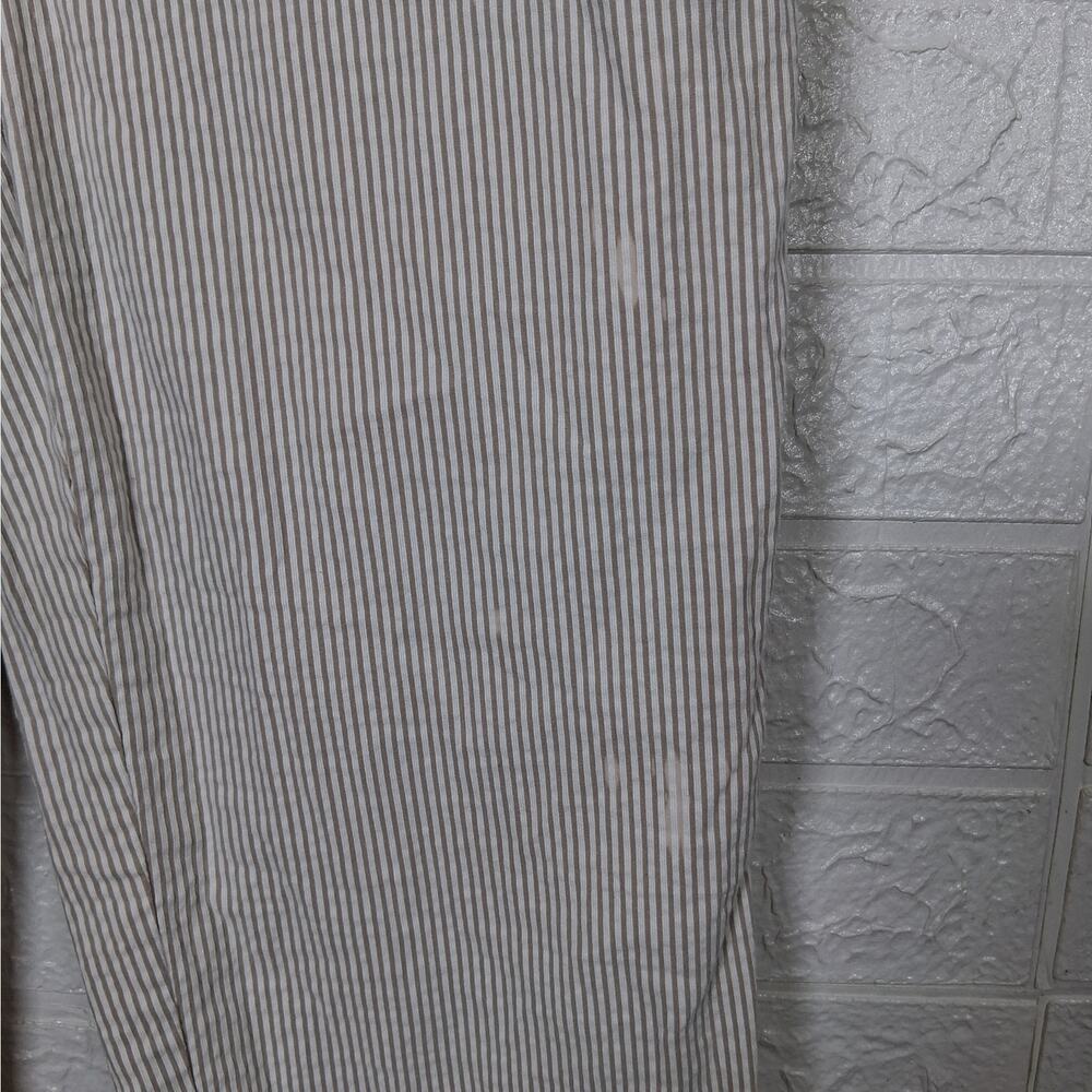 Hilary Radley Seersucker Striped Pull On Crop Pants Beige White - Picture 2 of 6